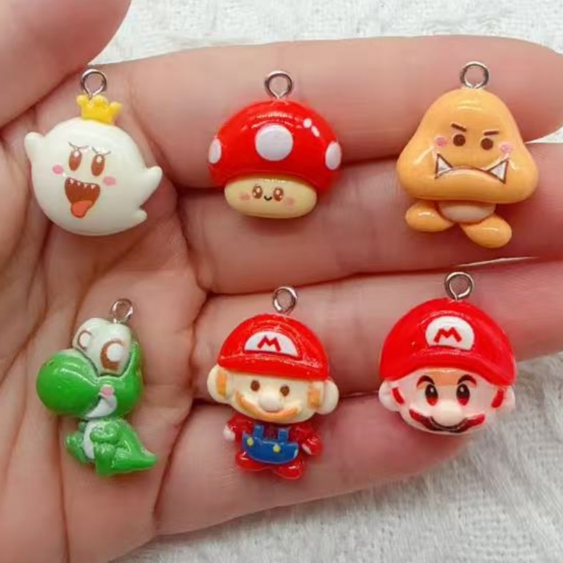 Resin Craft Projects - 10 pendenti in resina a forma