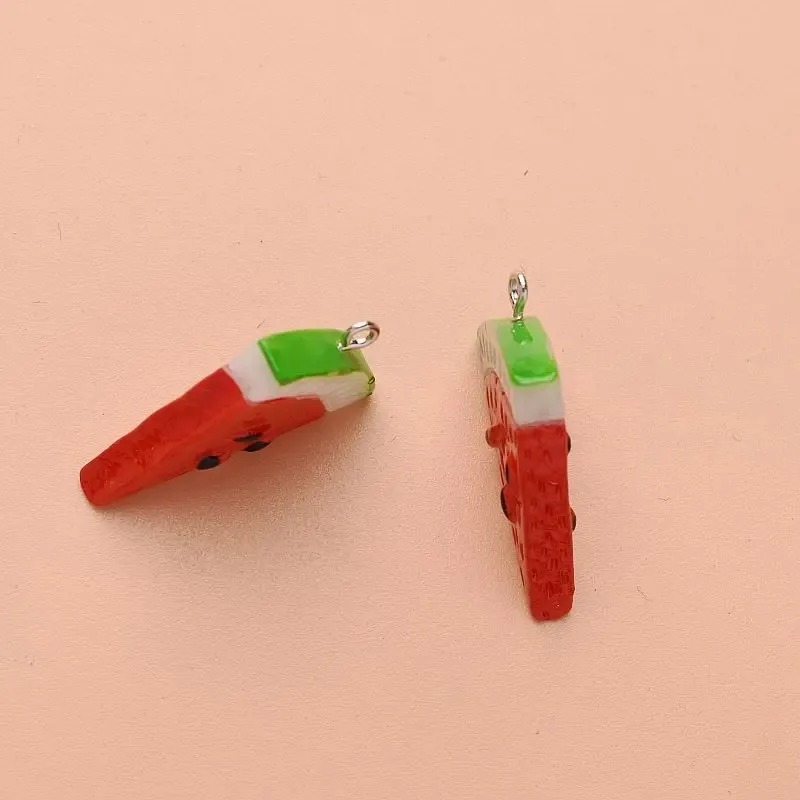 10 Pezzi Ciondoli in Resina a  - Resin Crafts Diy recensione e prezzo